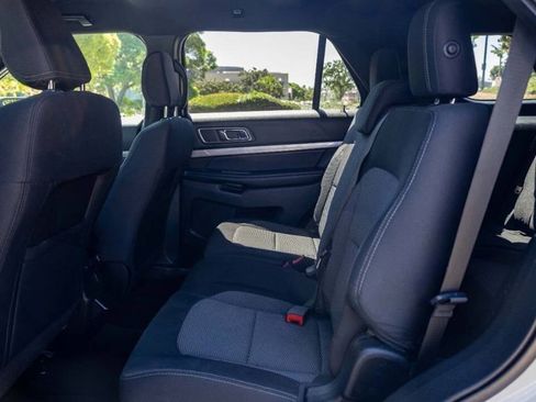 Used 2018 Ford Explorer XLT w/ Equipment Group 201A image 29