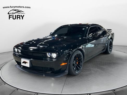 Used 2022 Dodge Challenger SRT Hellcat RWD image 8