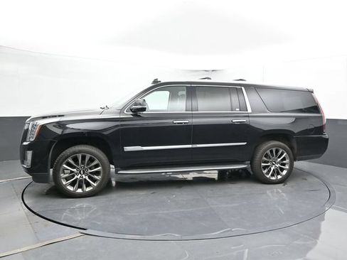 Used 2018 Cadillac Escalade ESV Premium Luxury AWD/4WD image 8