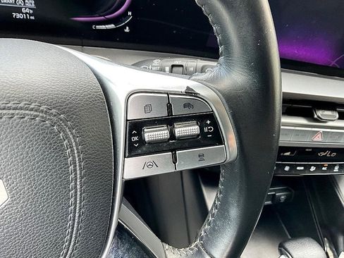 Used 2023 Kia Telluride LX image 25