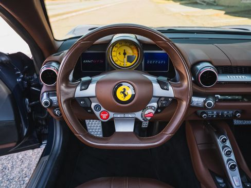Used 2021 Ferrari 812 GTS RWD image 54