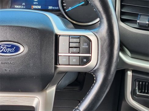 Used 2024 Ford Expedition XLT image 28