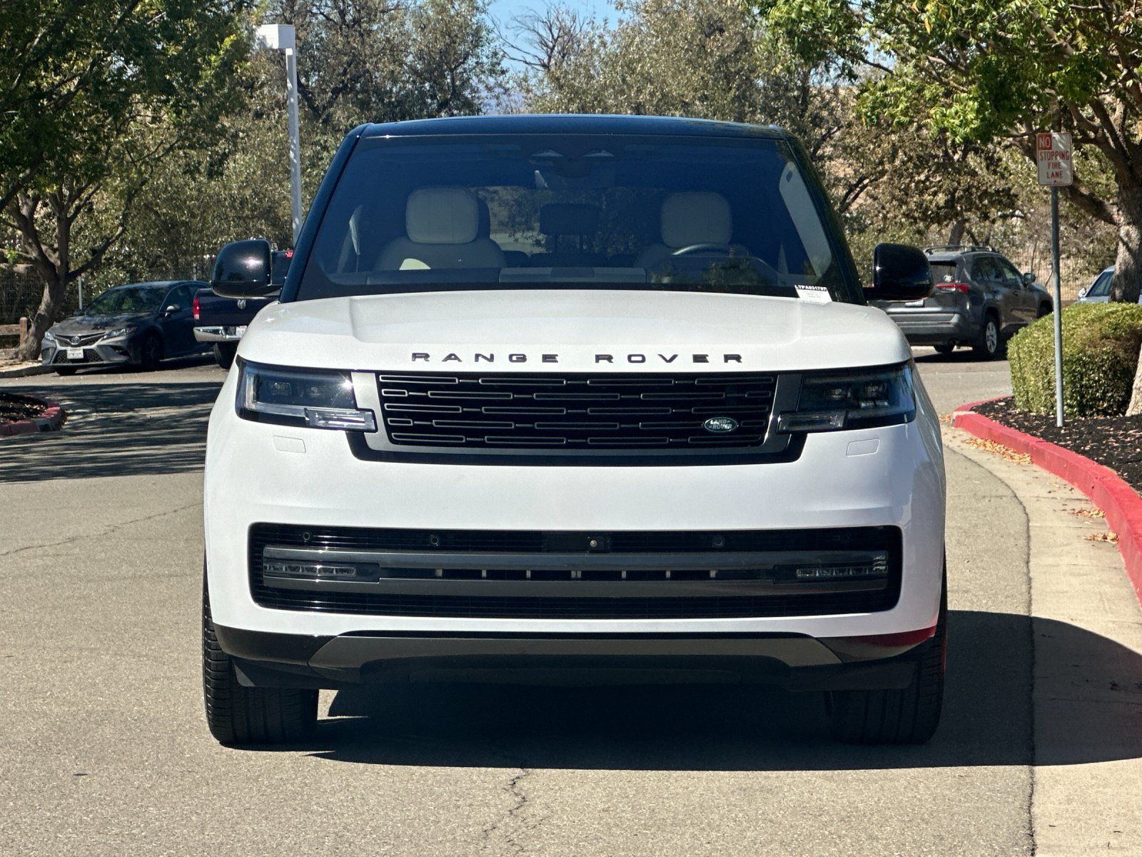 Used 2023 Land Rover Range Rover SE AWD/4WD image 9