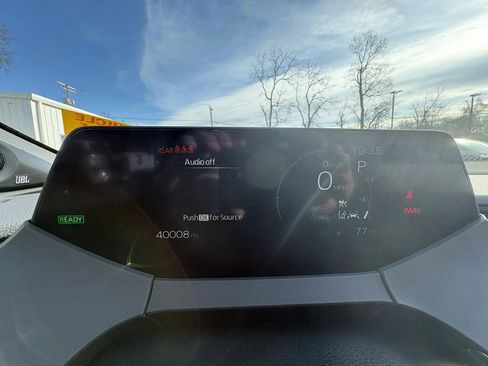 Used 2023 Toyota Prius LE image 22