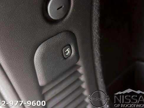 Used 2024 Dodge Durango GT AWD/4WD image 18