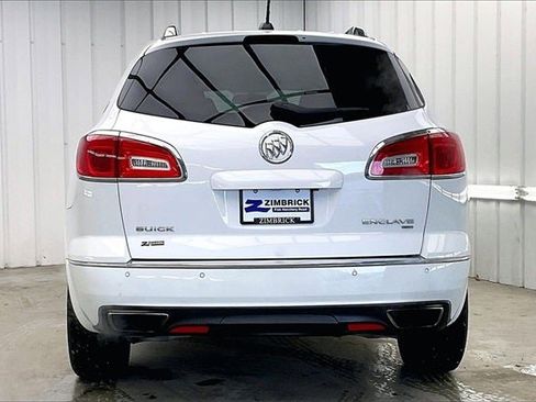 Used 2017 Buick Enclave Leather image 4
