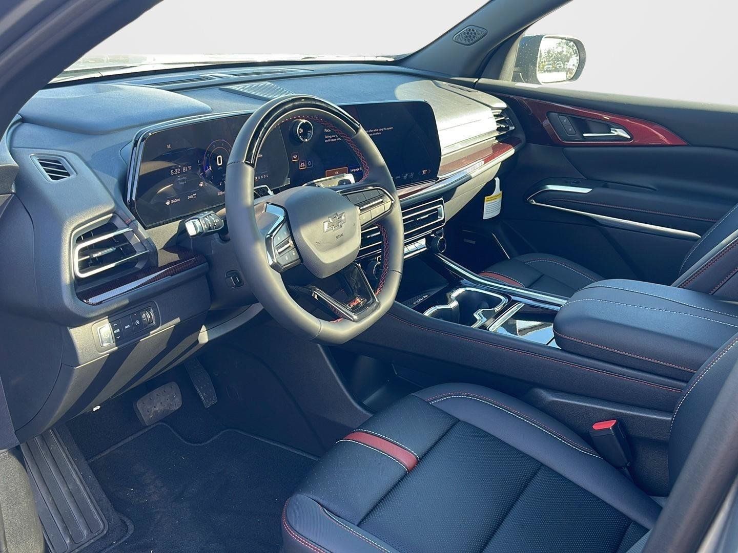 New 2026 Chevrolet Traverse RS AWD/4WD image 2
