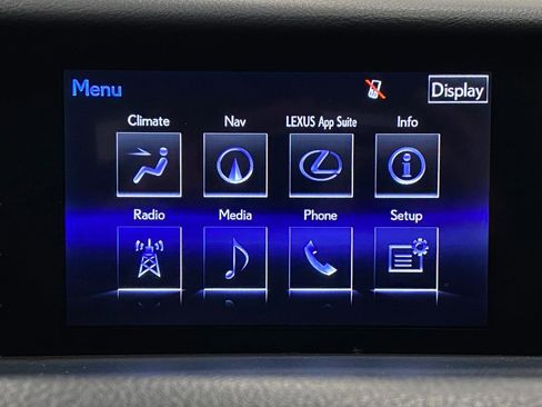 Used 2016 Lexus IS 350 AWD image 21