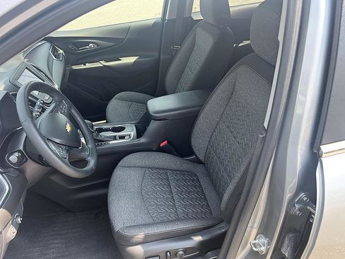 Used 2023 Chevrolet Equinox LT FWD image 13
