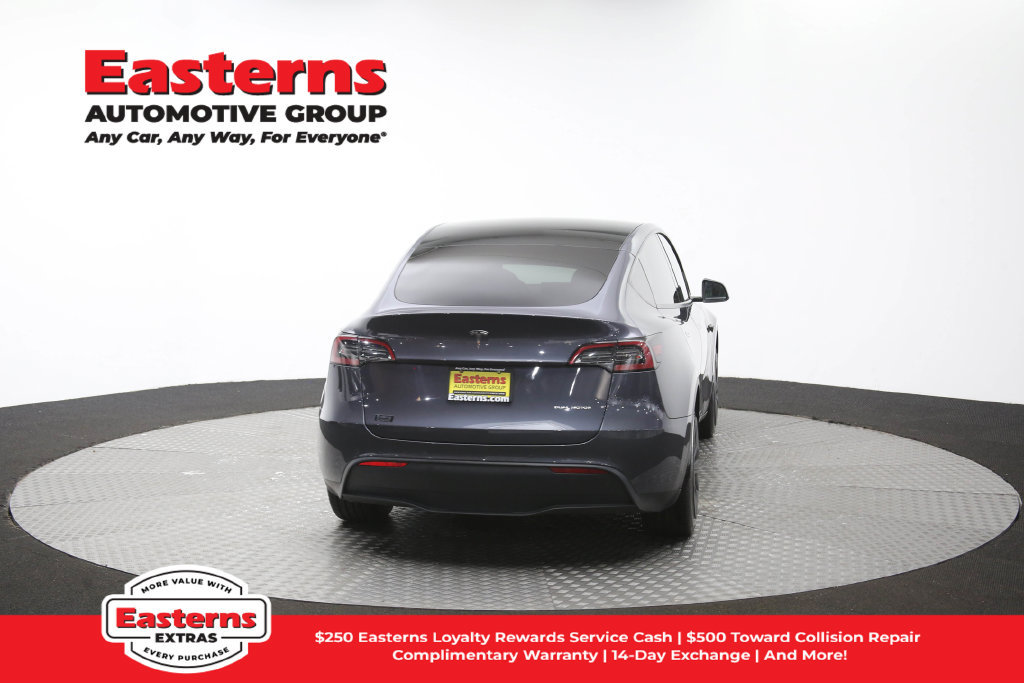 Used 2022 Tesla Model Y Long Range AWD/4WD image 34