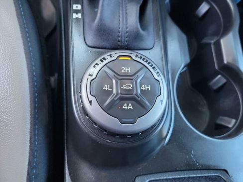 Used 2023 Ford Bronco Wildtrak AWD/4WD image 37