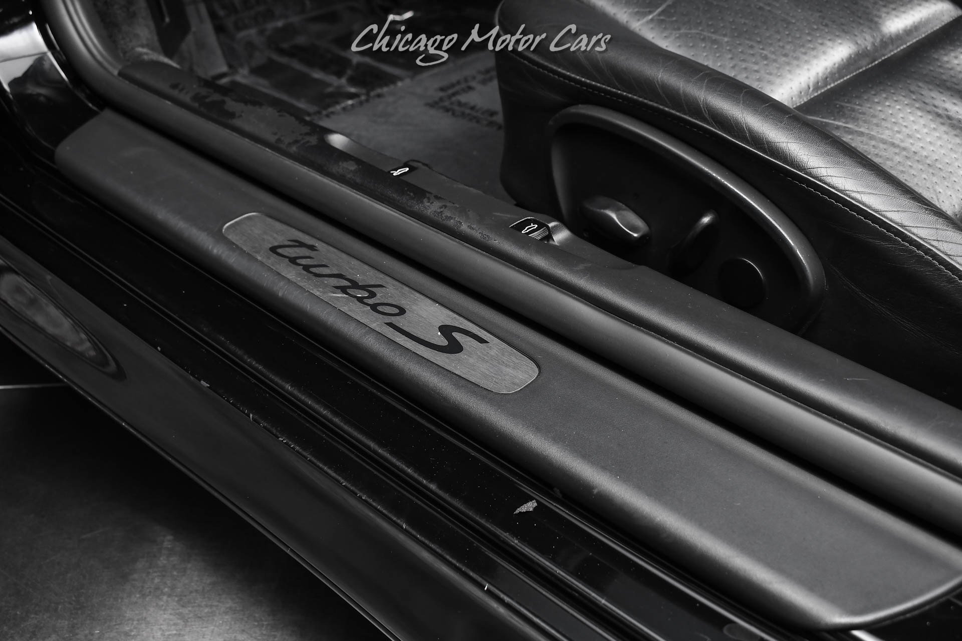 Used 2005 Porsche 911 4 Cabriolet AWD/4WD image 25