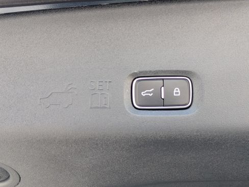 Certified 2025 Ford Expedition Active RWD image 34