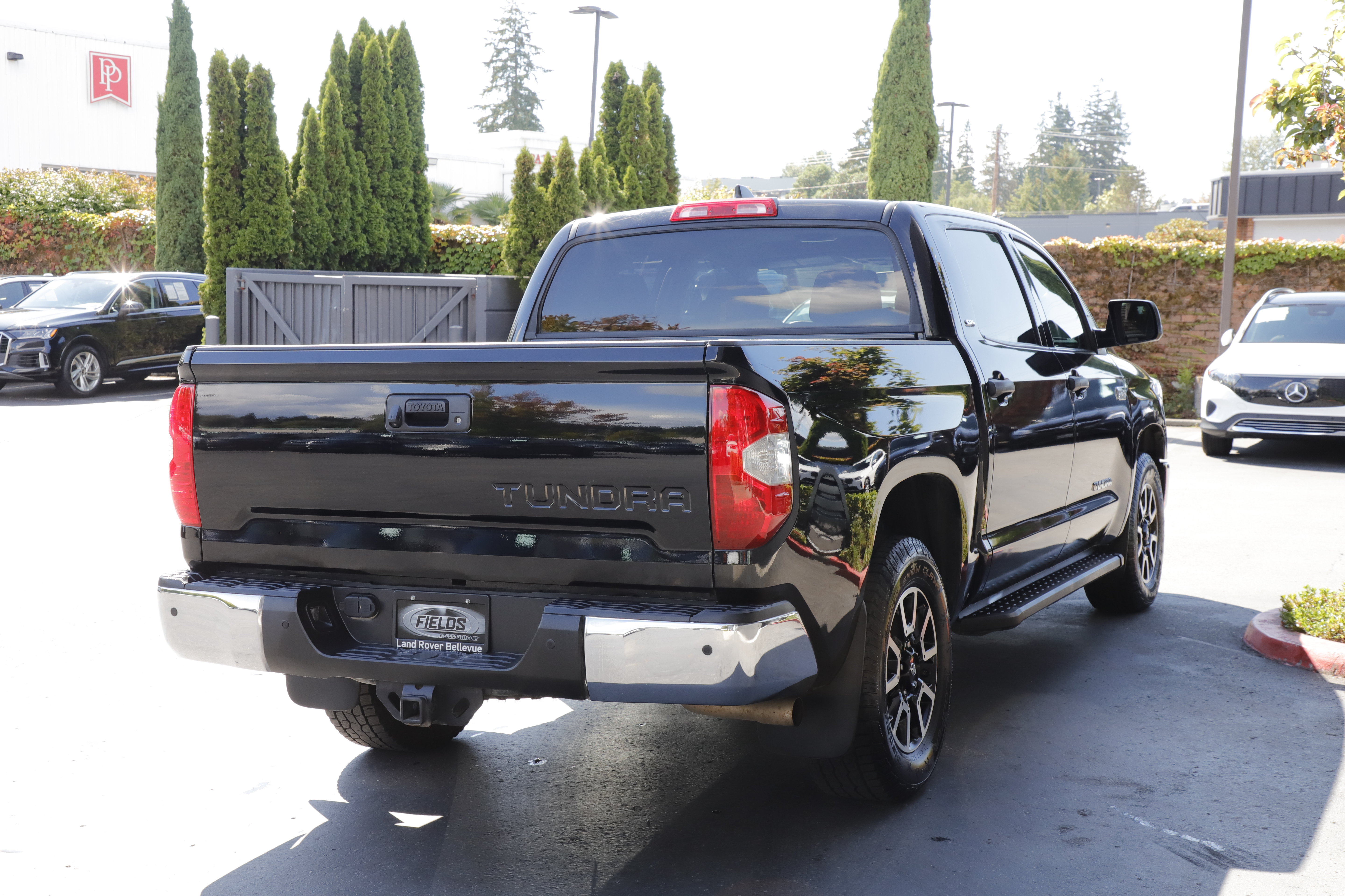 Used 2021 Toyota Tundra SR5 AWD/4WD image 8