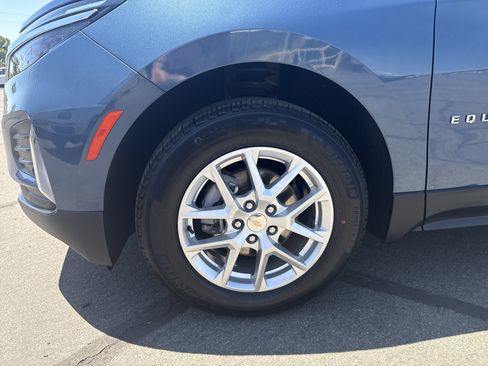 Used 2024 Chevrolet Equinox LT FWD image 9