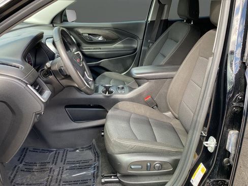 Used 2022 GMC Terrain SLE w/ Driver Convenience Package AWD/4WD image 9