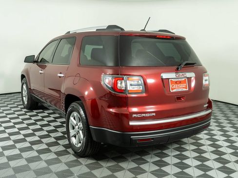 Used 2015 GMC Acadia SLE AWD/4WD image 4