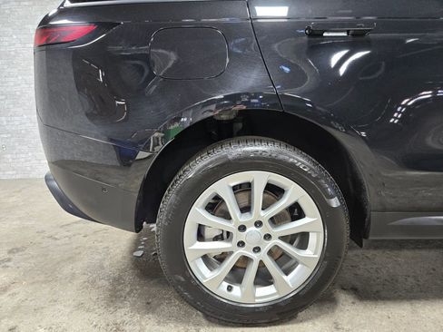 Used 2025 Land Rover Range Rover Sport SE image 63