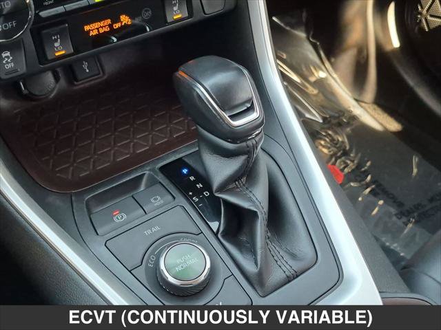 Used 2020 Toyota RAV4 Limited w/ All Weather Liner Package AWD/4WD image 16