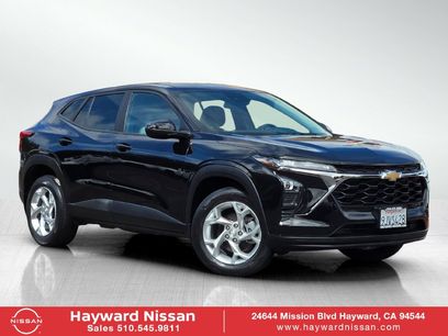Used 2024 Chevrolet Trax LS w/ LS Convenience Package