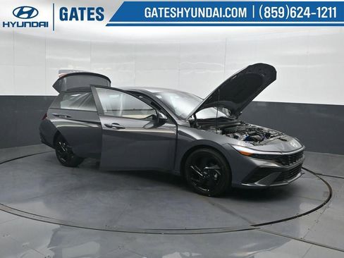 New 2026 Hyundai Elantra Sport FWD image 53