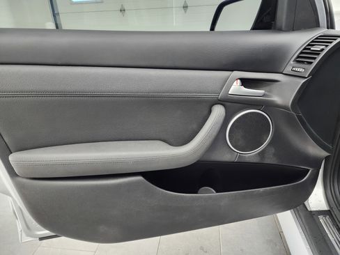 Used 2009 Pontiac G8 GT w/ Premium Package image 32