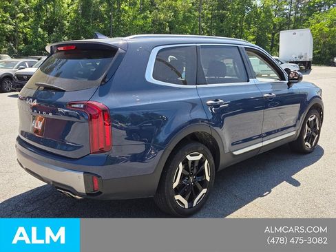 Used 2025 Kia Telluride S FWD image 12