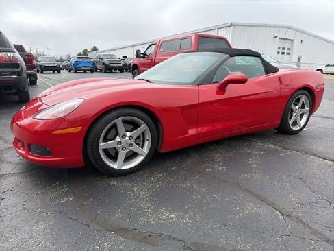 Used 2005 Chevrolet Corvette Convertible w/ Preferred Equipment Group image 7