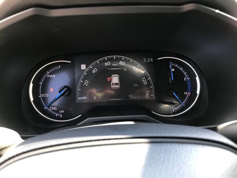 Certified 2023 Toyota RAV4 XLE AWD/4WD image 17