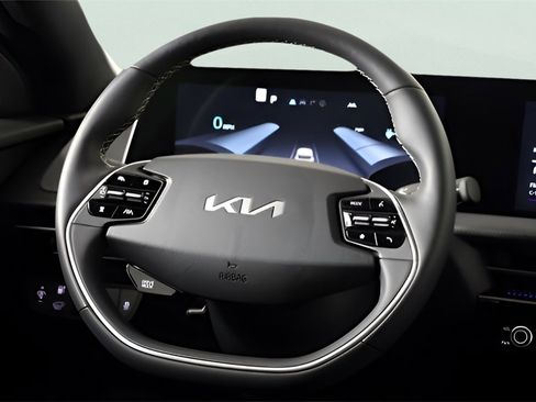 Used 2024 Kia EV6 GT-Line image 21