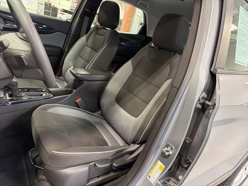 Used 2024 Chevrolet TrailBlazer LS image 13