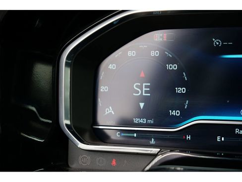 Used 2024 Chevrolet Silverado 1500 ZR2 image 31