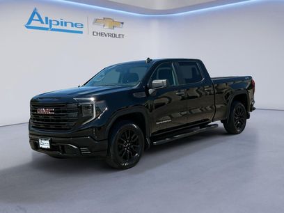 Used 2024 GMC Sierra 1500 Pro w/ Graphite Edition
