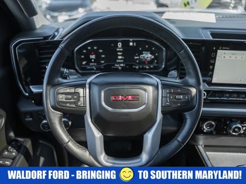 Used 2022 GMC Sierra 1500 SLT w/ SLT Convenience Package image 33