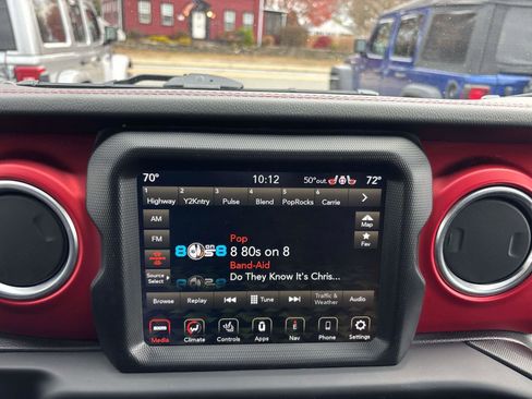 Certified 2020 Jeep Wrangler Unlimited Rubicon w/ Dual Top Group image 17