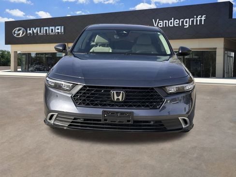 Used 2024 Honda Accord Touring image 7