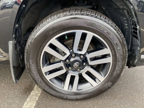 Used 2024 Toyota 4Runner Limited image 17