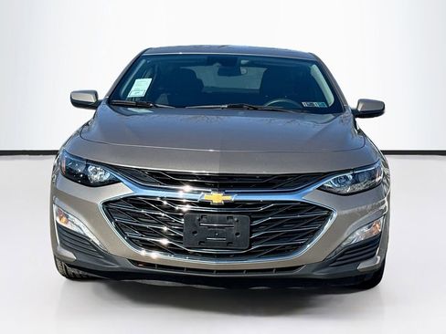 Used 2024 Chevrolet Malibu LT image 2