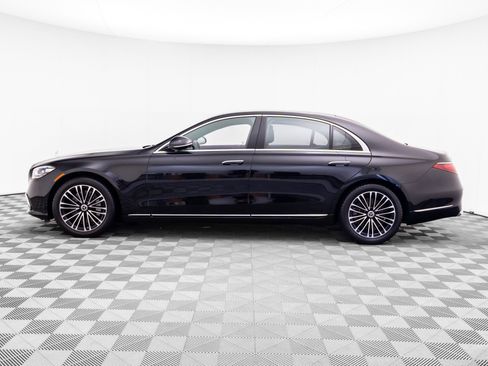 Used 2021 Mercedes-Benz S 580 4MATIC Sedan image 2