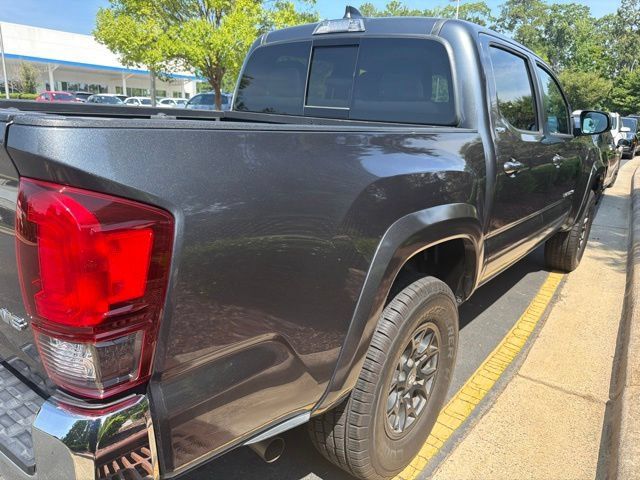 Used 2021 Toyota Tacoma SR5 RWD image 12