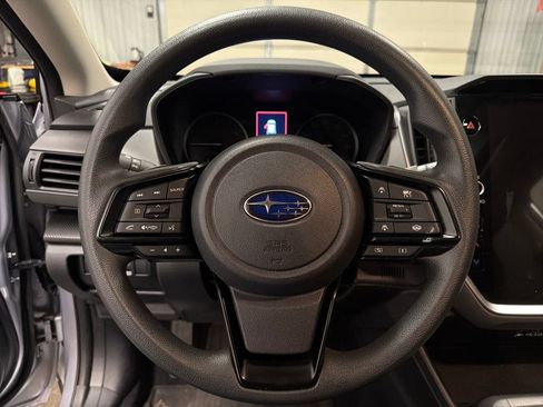 Used 2025 Subaru Crosstrek 2.5i Premium AWD/4WD image 17