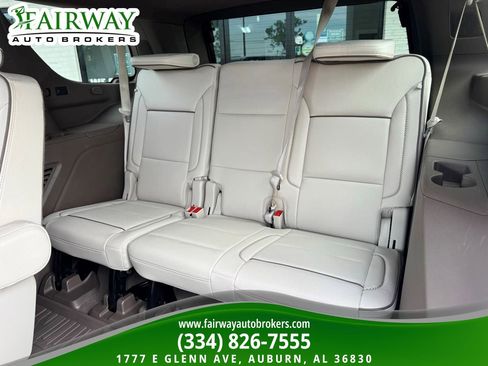 Used 2025 GMC Yukon Denali w/ Denali Reserve Package AWD/4WD image 14