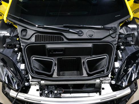 Used 2022 Lamborghini Huracan STO image 48