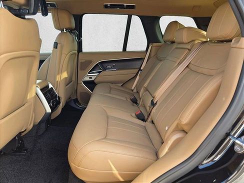 New 2026 Land Rover Range Rover SE AWD/4WD image 16