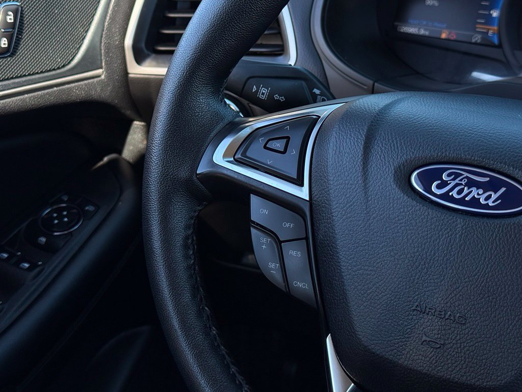 Used 2024 Ford Edge SEL w/ Convenience Package AWD/4WD image 9