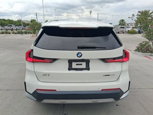 Used 2024 BMW X1 xDrive28i w/ Convenience Package AWD/4WD image 5