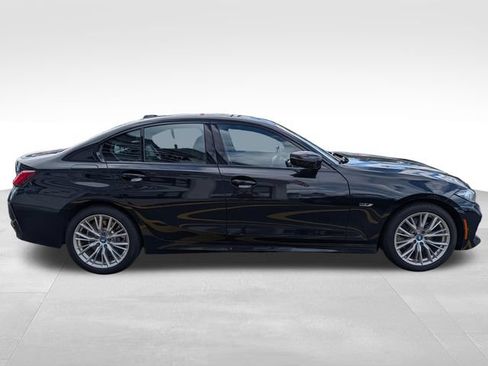 Used 2023 BMW 330e xDrive w/ Premium Package AWD/4WD image 9