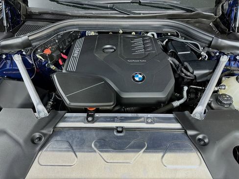Used 2025 BMW X4 xDrive30i AWD/4WD image 39