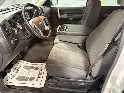 Used 2008 Chevrolet Silverado 1500 LT w/ All Star Edition AWD/4WD image 10