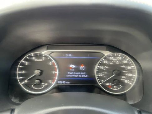 Used 2023 Nissan Altima 2.0 SR FWD image 23